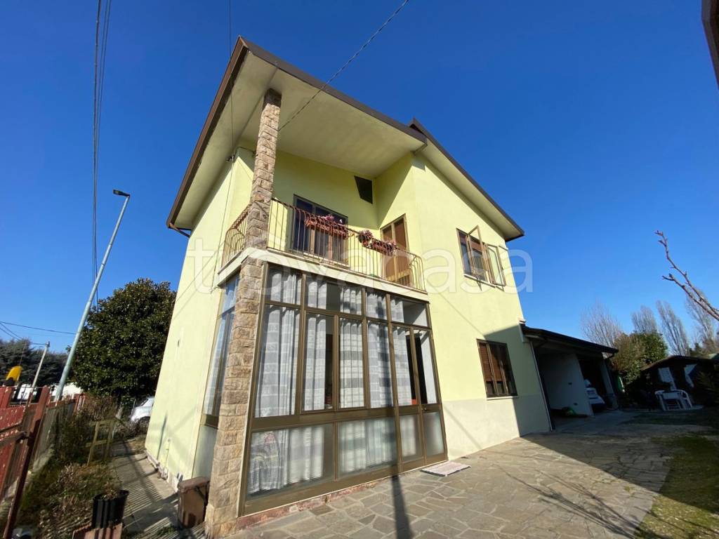 Casa Indipendente in vendita a Montegrotto Terme via Santa Caterina, 14