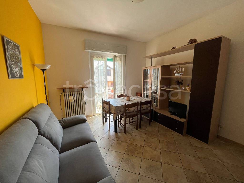 Appartamento in vendita a Cassinetta di Lugagnano via Giacomo Matteotti