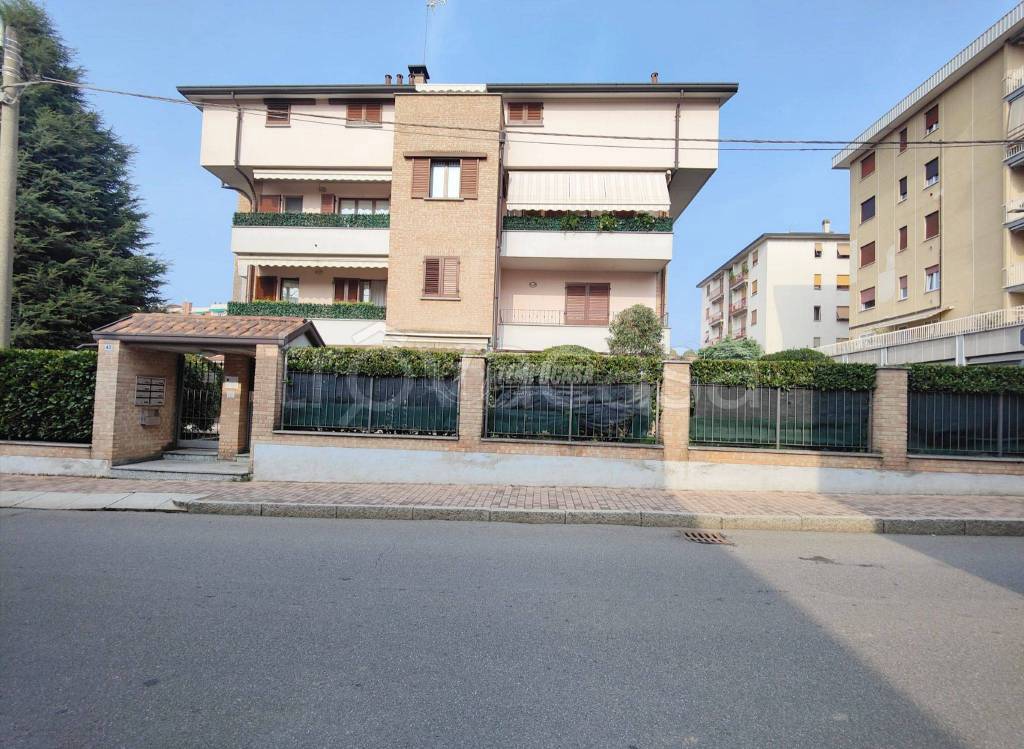 Appartamento in vendita a Meda corso Italia 42