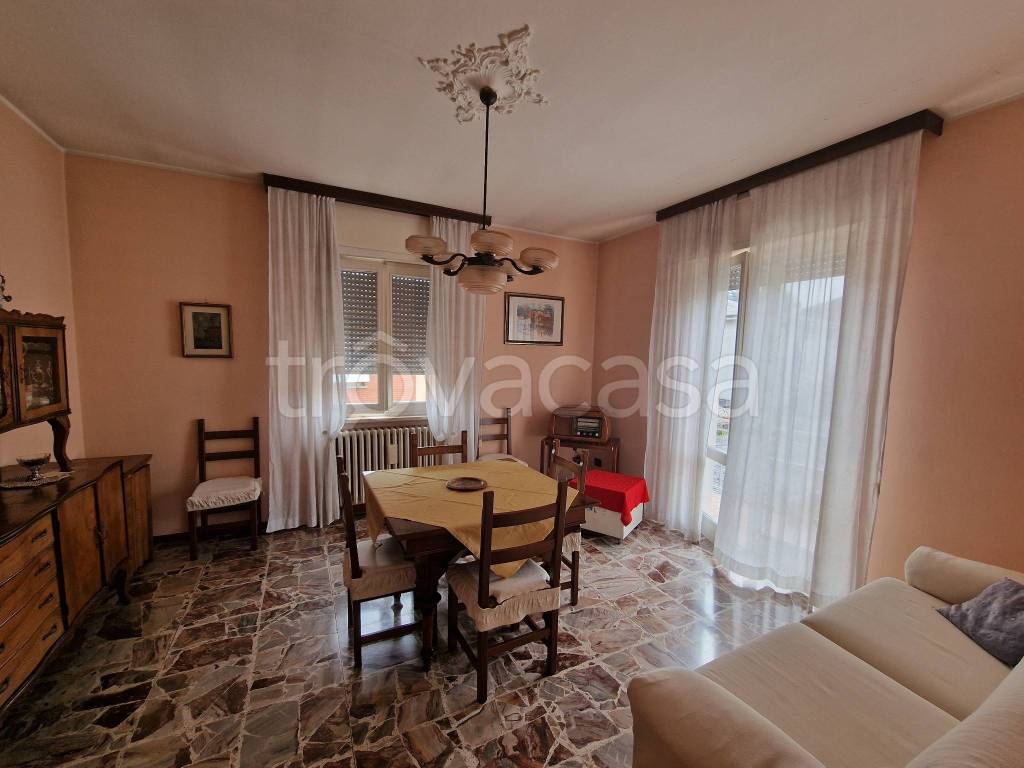 Appartamento in vendita ad Albano Sant'Alessandro via Monte Lungo, 12
