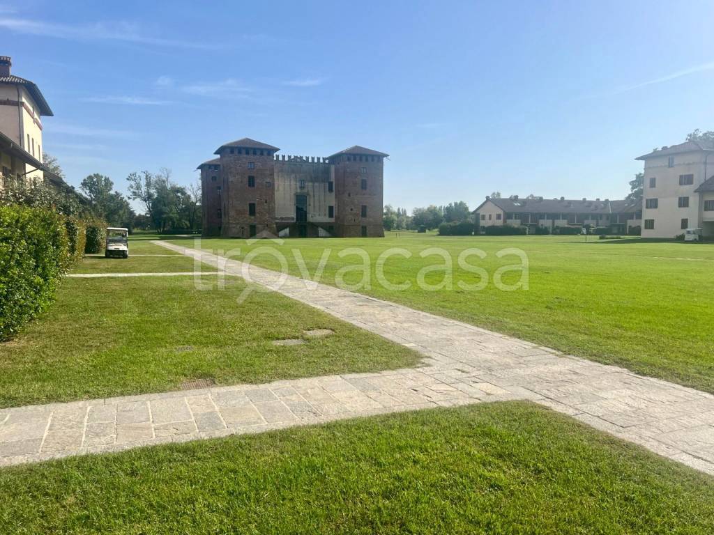Villa in vendita a Pieve Emanuele cascina Tolcinasco