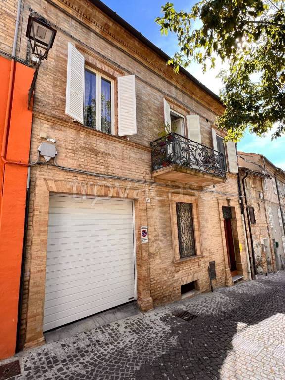 Casa Indipendente in vendita a Montegiorgio via san martino, 62