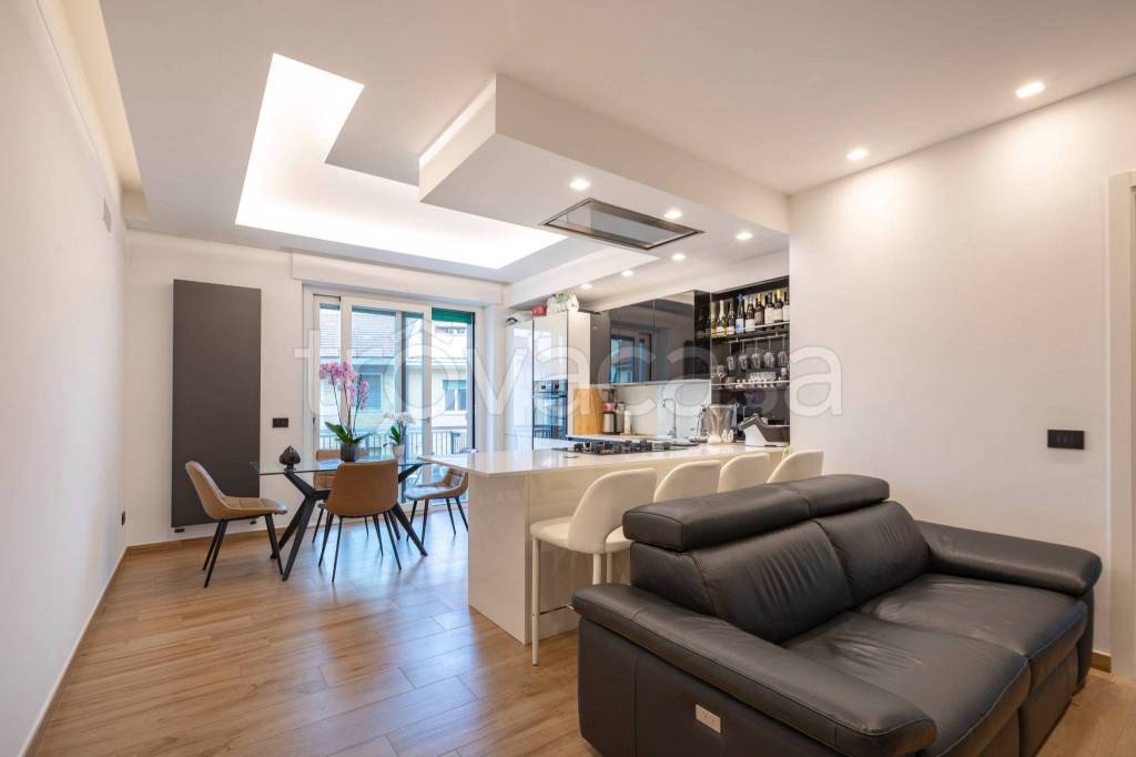 Appartamento in vendita a Milano viale Bacchiglione, 12