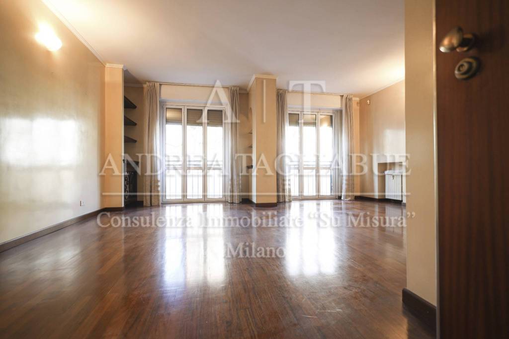 Appartamento in vendita a Milano via Costanza Arconati, 2