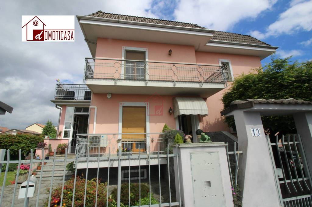 Appartamento in vendita a Vercelli via Marcello Bertinetti, 13