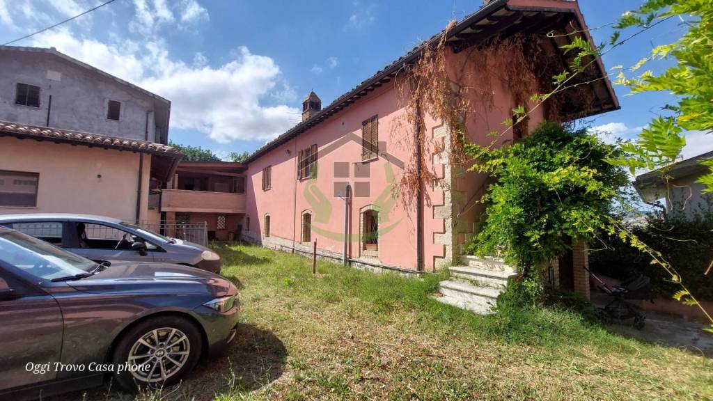 Villa in vendita ad Ascoli Piceno frazione Monticelli, 182