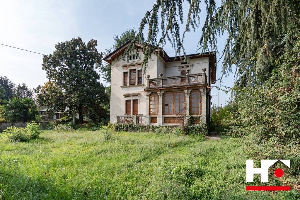Villa in vendita a Palazzolo sull'Oglio via Palosco, 14