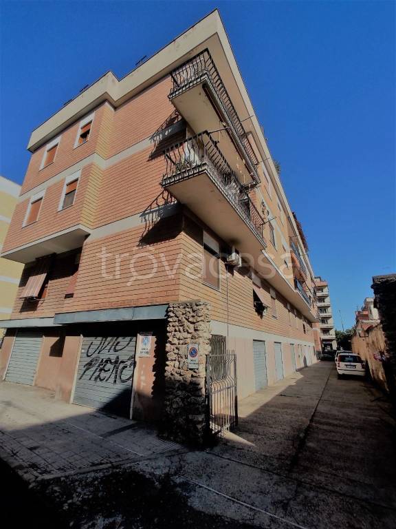 Appartamento in vendita a Civitavecchia via Leopoli