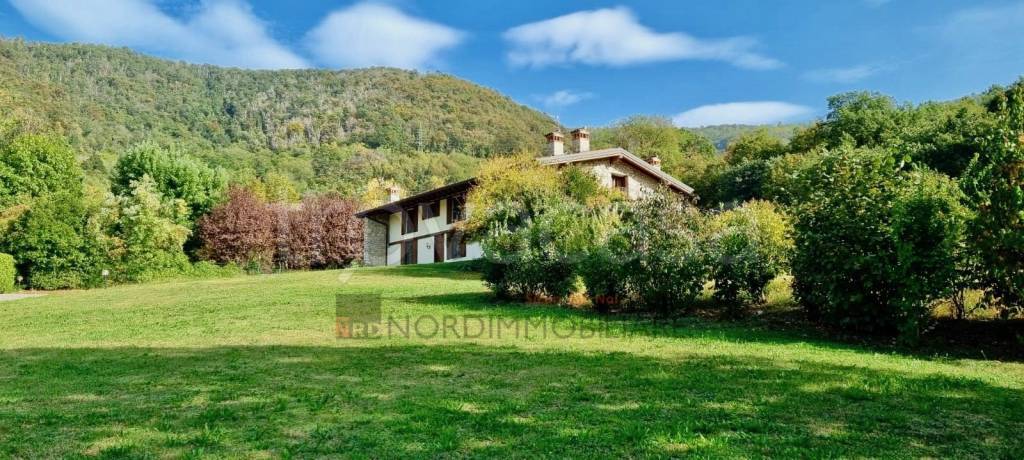 Villa in vendita a Brescia via Monte della Valle, 2