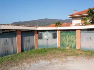 Garage in vendita a costigliole saluzzo via saluzzo