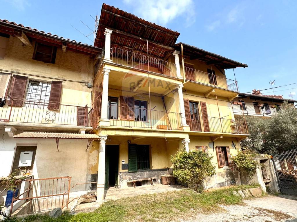 Villa a Schiera in vendita a Roppolo via Salomone, 12
