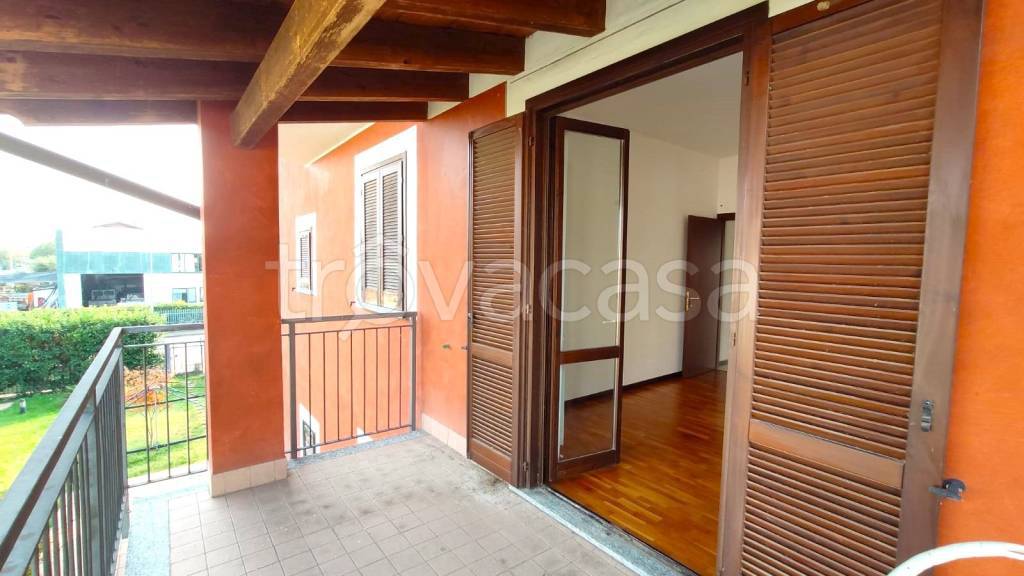 Appartamento in vendita a Pozzo d'Adda cascina Cavallasco