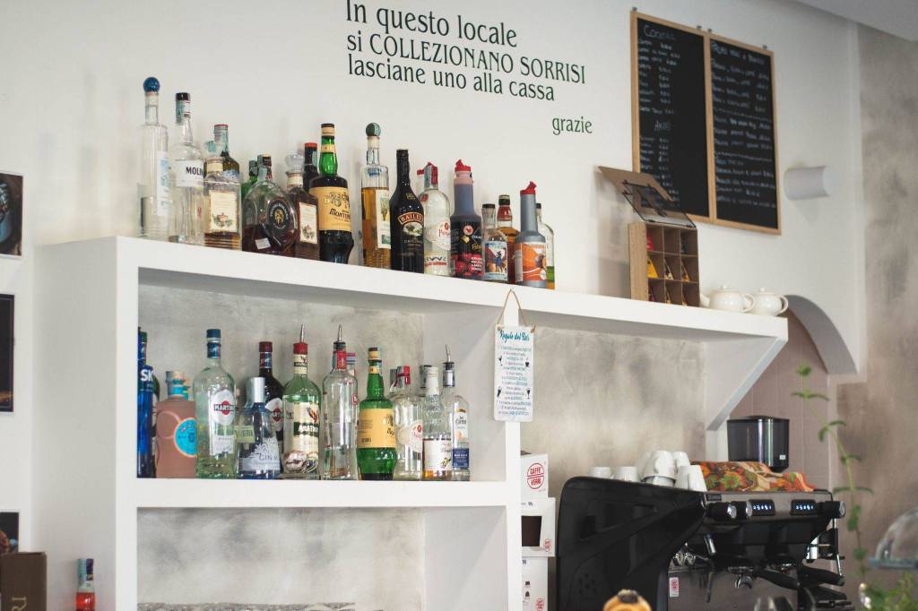 Bar in in vendita da privato a Castano Primo via San Gerolamo, 21