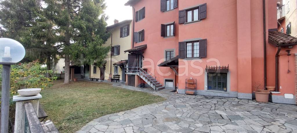 Casa Indipendente in vendita a Rocca Grimalda via Roma