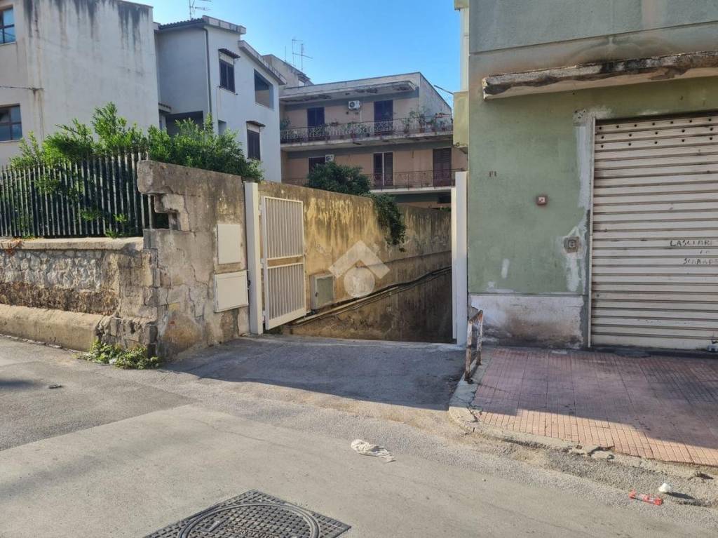 Garage in vendita a Palermo via Al Casale Settimo, 1