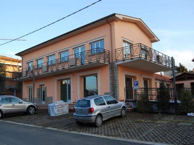 Appartamento in vendita a Castiglione del Lago via XXV Aprile, 3
