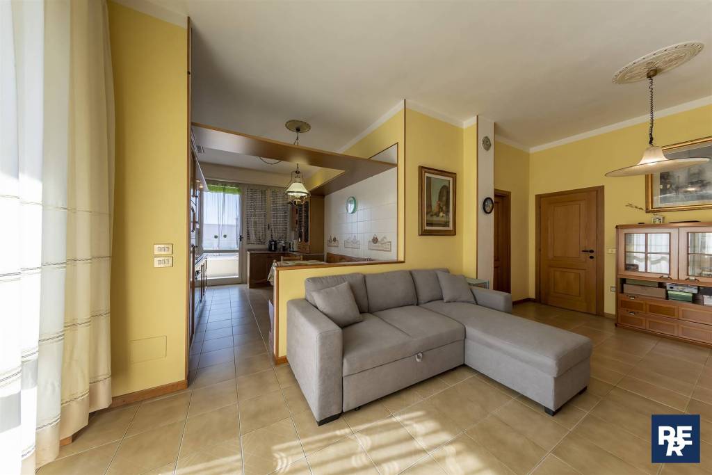 Appartamento in vendita a Rimini via cariddi, 2