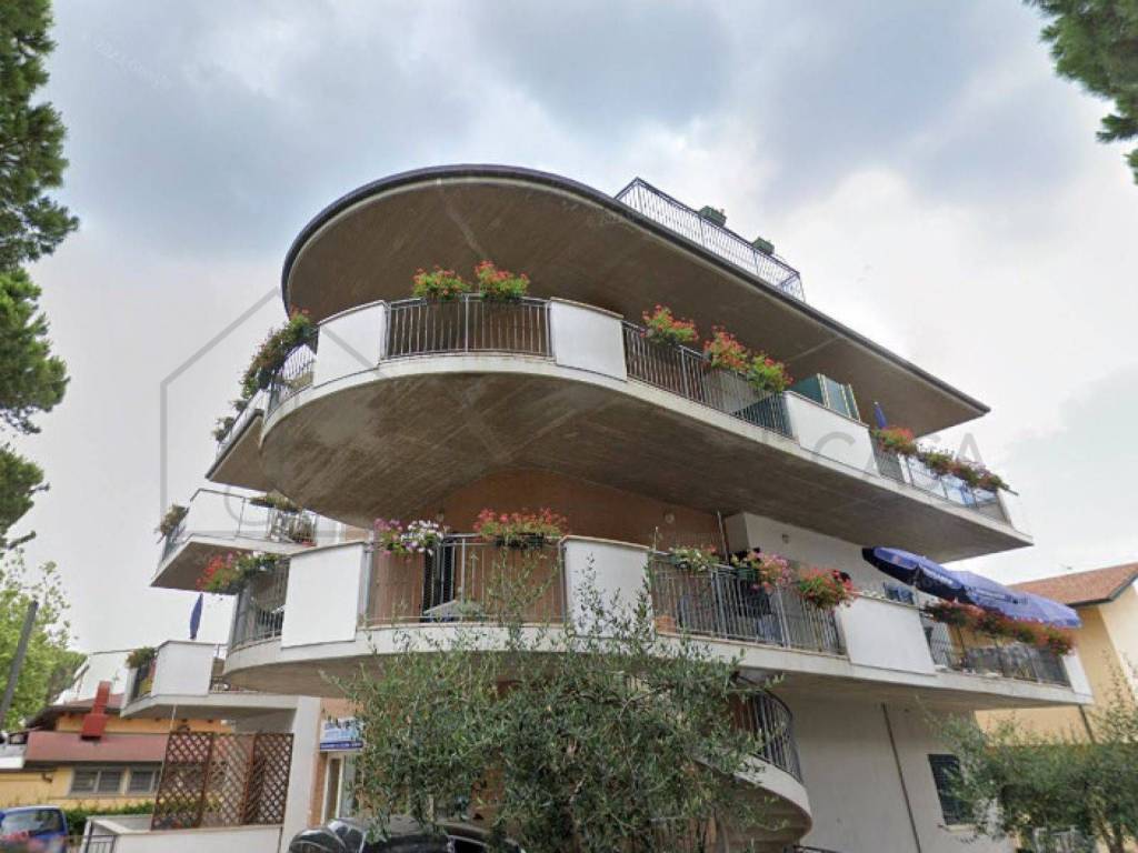 Appartamento in vendita a Cervia viale Titano, 51