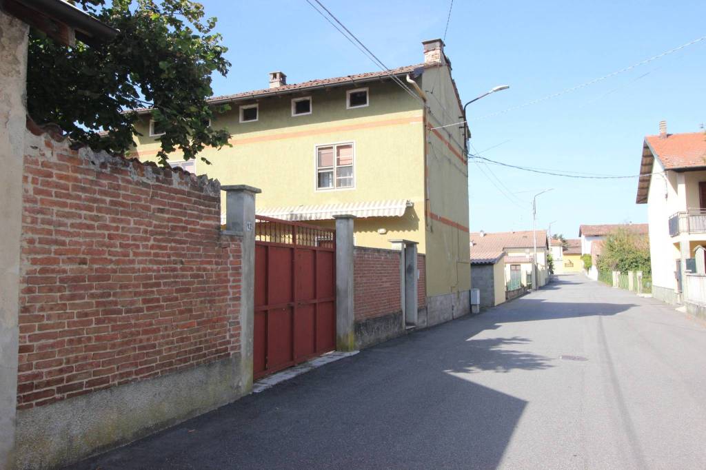Cascina in vendita a Villanova Monferrato via Borgolano, 10