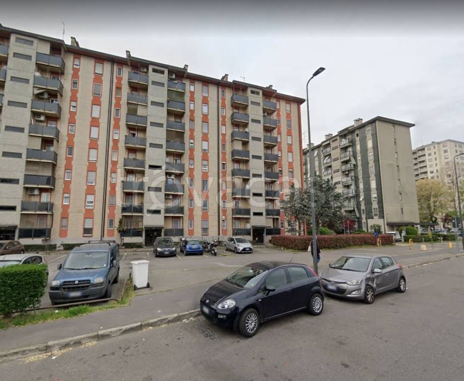 Appartamento all'asta a Milano via Enrico Falck, 19