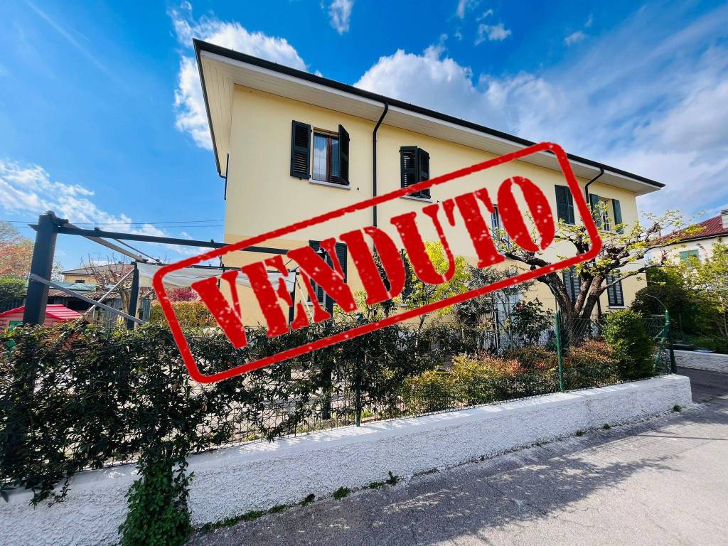 Appartamento in vendita a Dalmine via m. Garbagni, 40