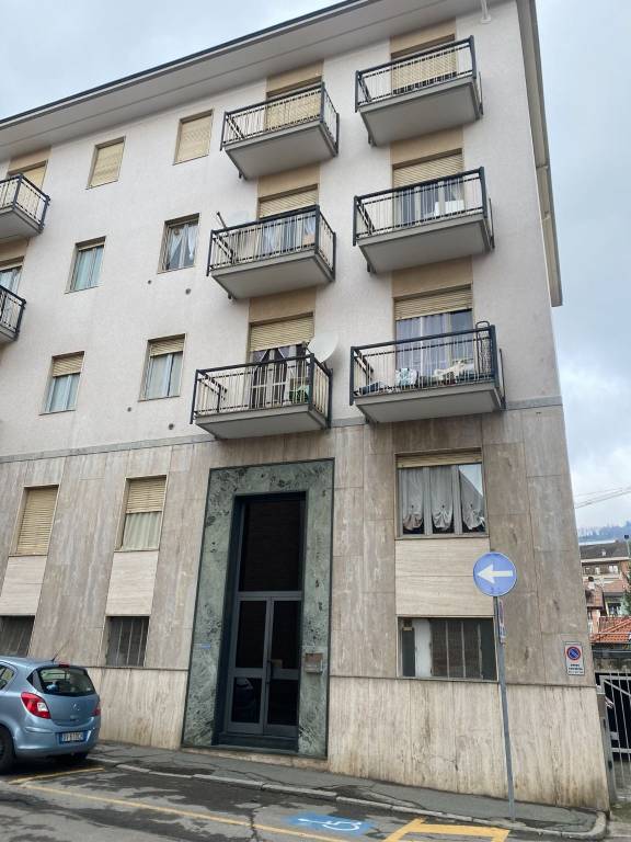 Appartamento in vendita a Pinerolo via Brunone Lanteri, 5