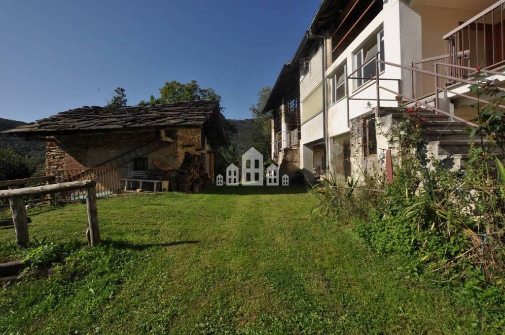 Casa Indipendente in vendita a Canischio località Lombarnero, 26
