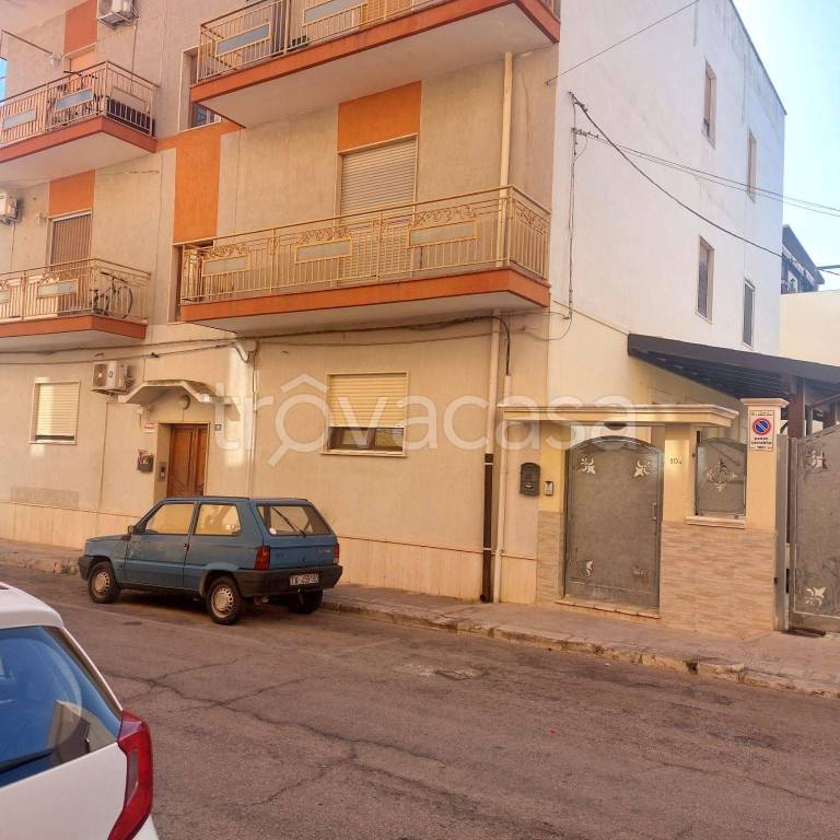 Appartamento in in vendita da privato a San Giorgio Ionico via Pio xii, 10