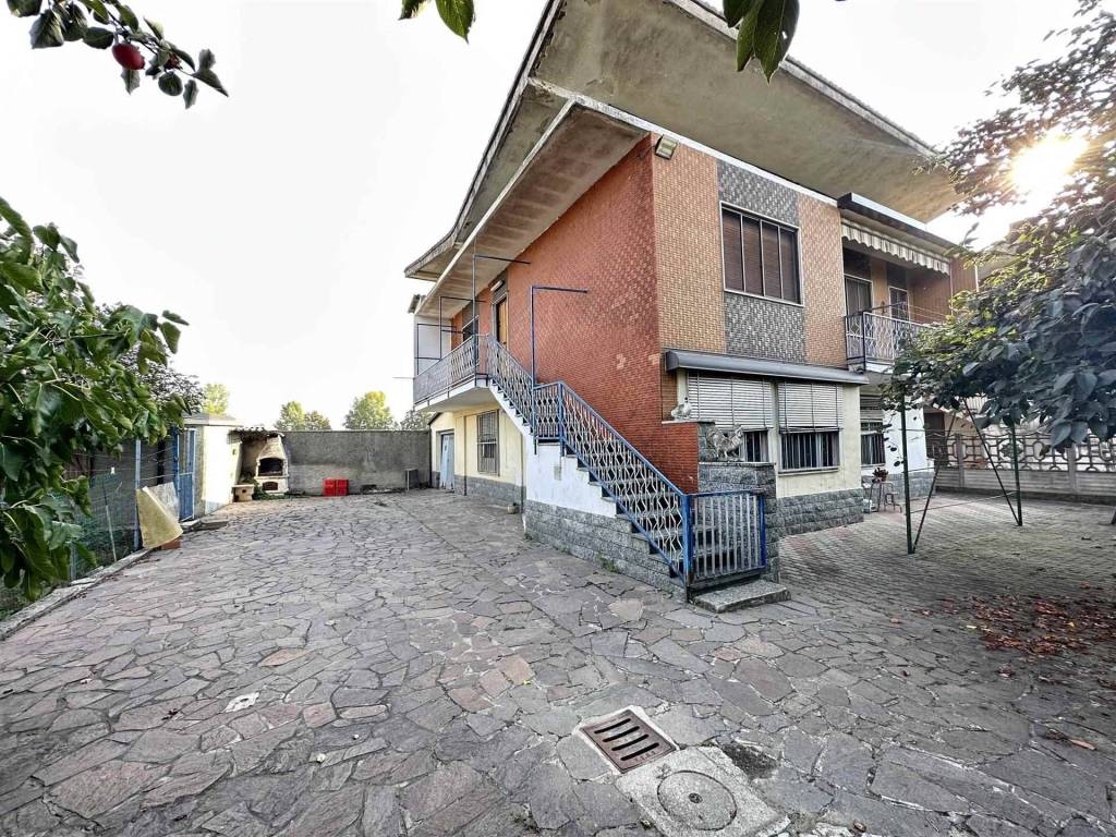 Villa in vendita a Graffignana via s.Angelo