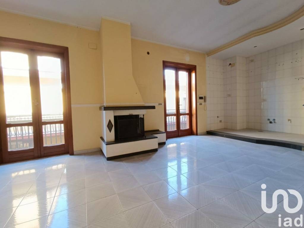 Appartamento in vendita a Qualiano corso Campano, 44