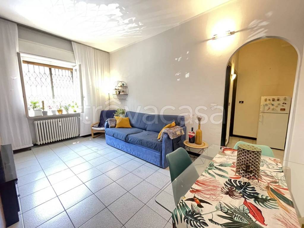 Appartamento in vendita a Milano via Comune Antico