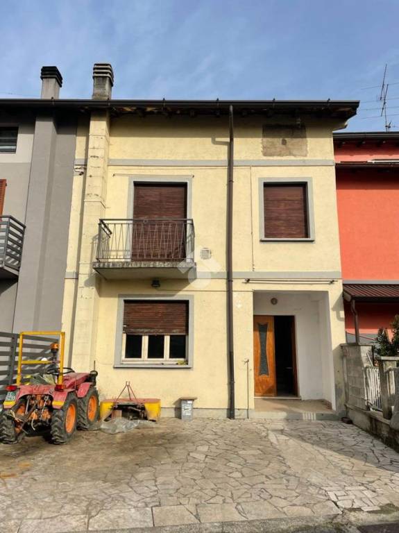 Casa Indipendente in vendita a Provaglio d'Iseo via Redipuglia, 34