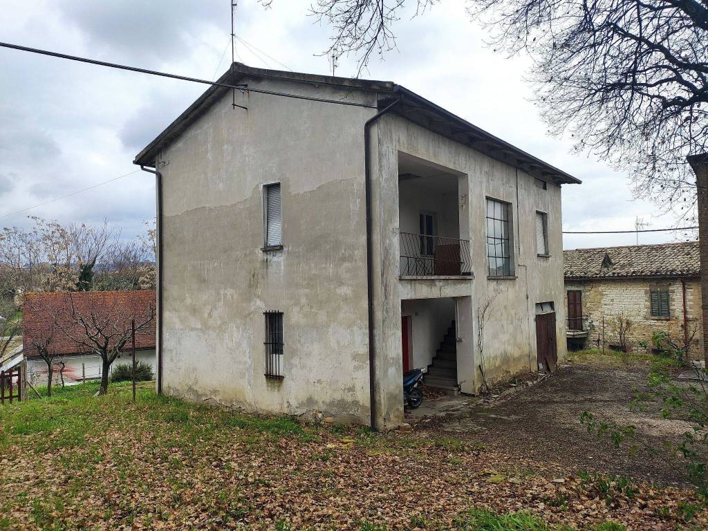 Casa Indipendente in in vendita da privato a Sant'Ippolito via Roma, 41