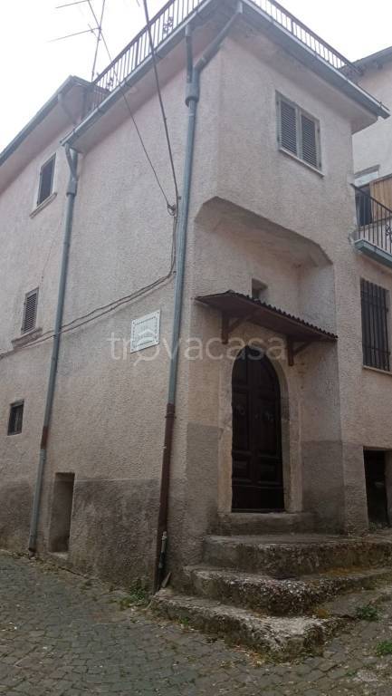 Appartamento in vendita a Tagliacozzo via Corradino