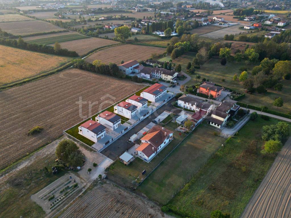 Villa Bifamiliare in in vendita da privato a Legnaro via Amerigo Vespucci