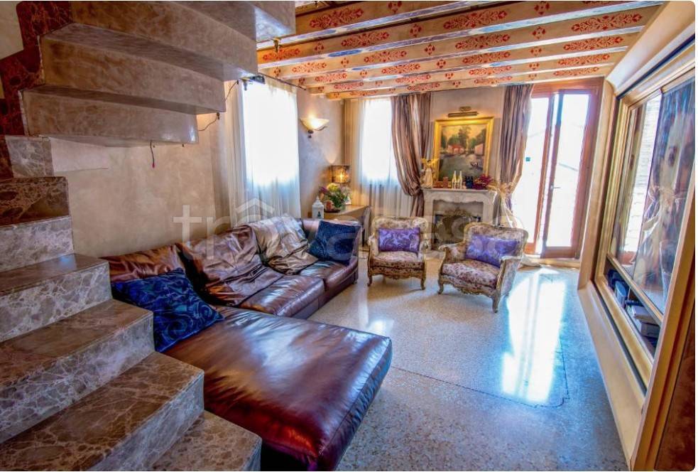 Appartamento in vendita a Verona via Giuseppe Mazzini