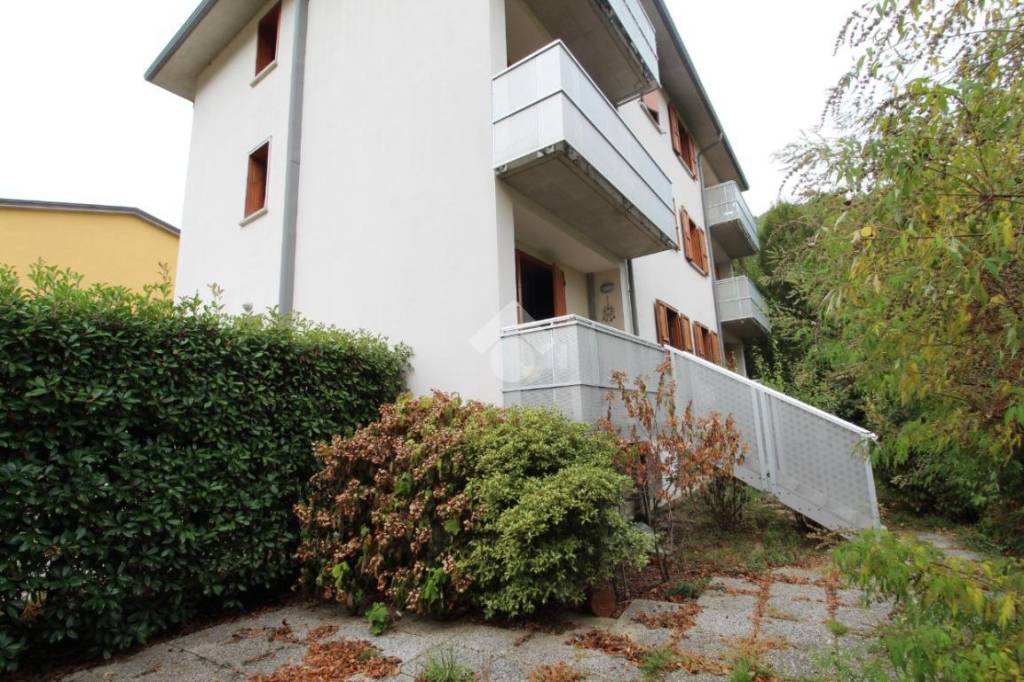 Appartamento in vendita a Marzabotto via Gastone Rossi, 35