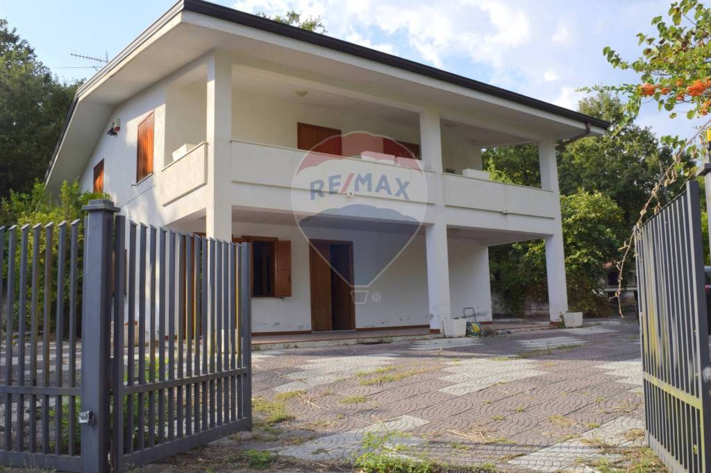 Villa in vendita a Gioia Sannitica strada provinciale 290, 0