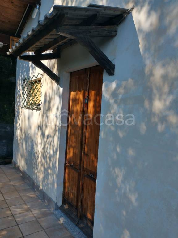 Casa Indipendente in in vendita da privato a Oggebbio strada Luigi Cadorna, 29