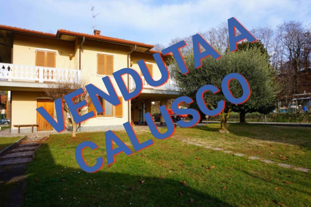 Villa in vendita a Calusco d'Adda via Amilcare Ponchielli