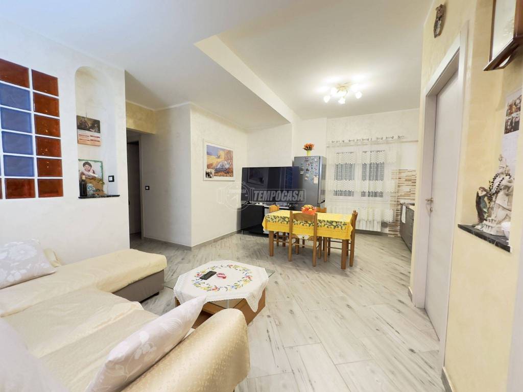 Appartamento in vendita a Genova via Gian Battista Monti 21
