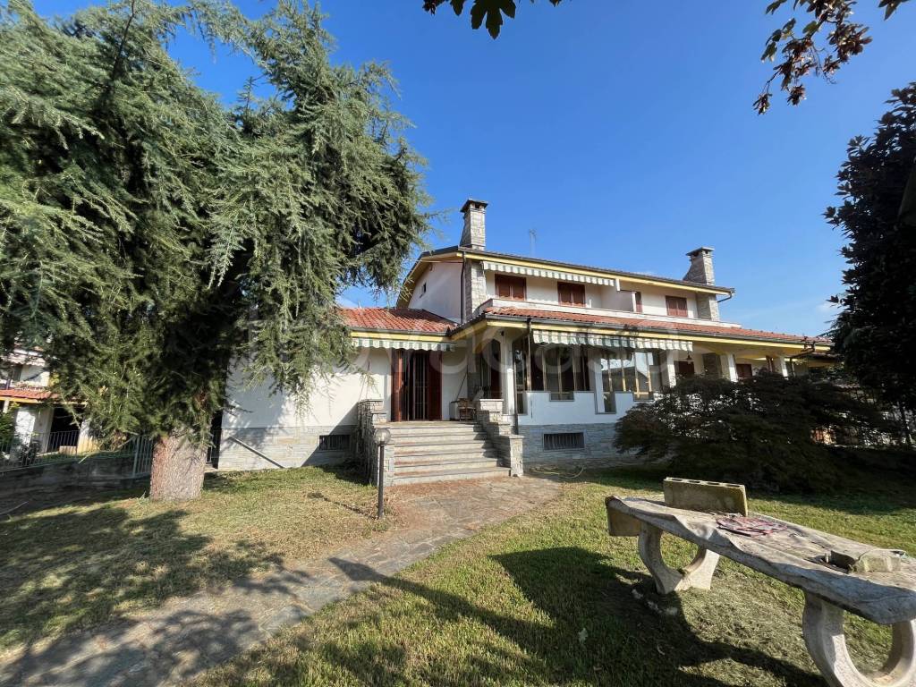 Villa in vendita a Carmagnola via del Porto, 163