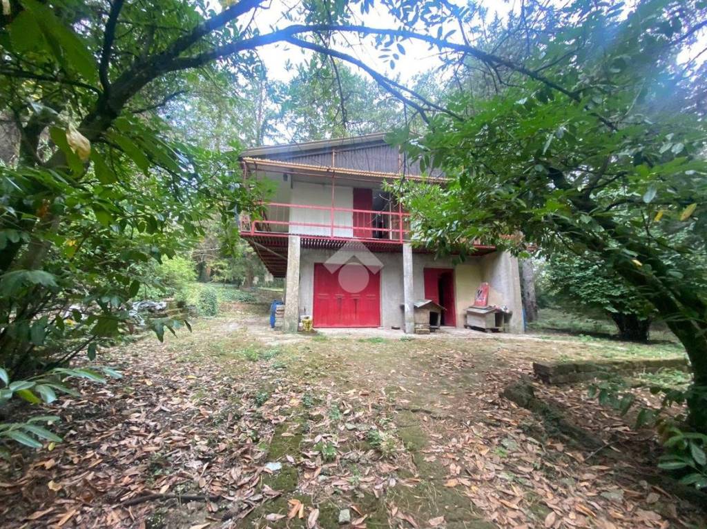 Casa Indipendente in vendita a Canepina località San Vito