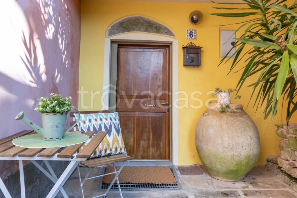 Casa Indipendente in vendita a Beverino via Vernazza, 6