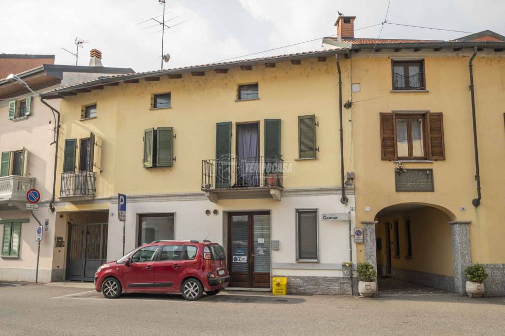Casa Indipendente in vendita a Cerano via Cavour