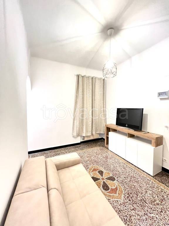 Appartamento in in affitto da privato a Genova via Ayroli, 22