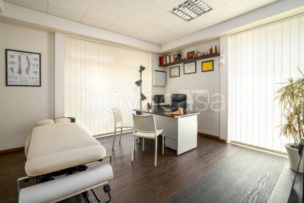 Ufficio in affitto a Firenze via Pietro Francavilla, 10A