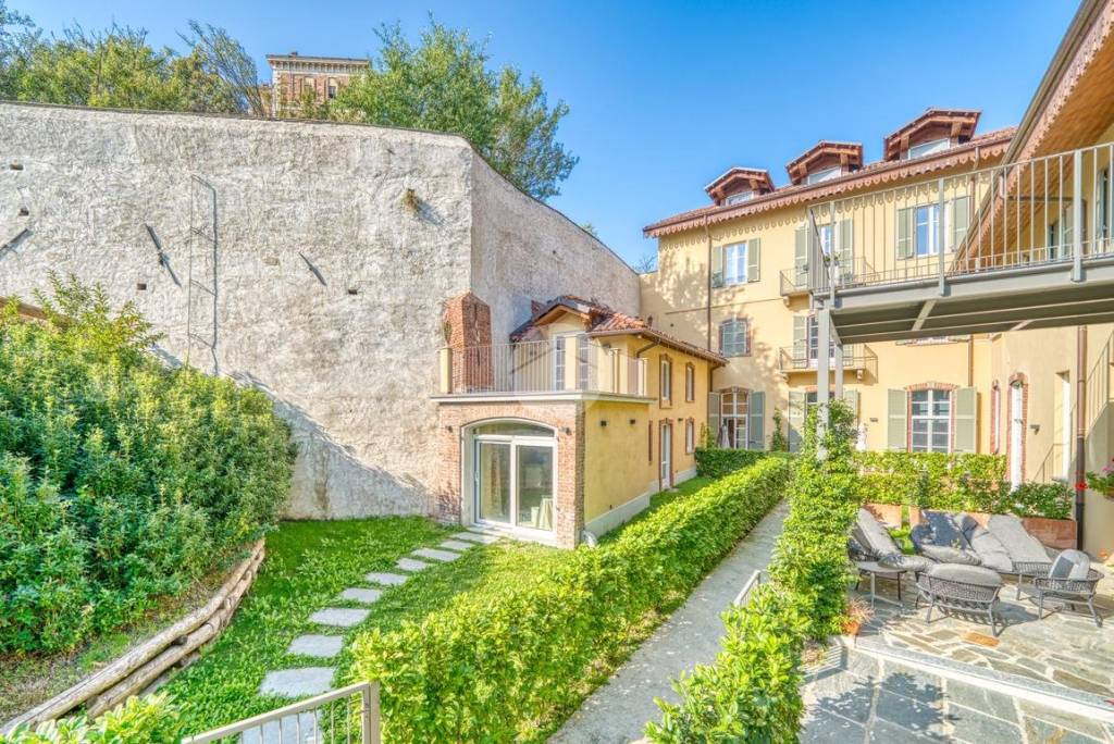 Casa Indipendente in vendita a Rivoli piazza g. Marconi, 52