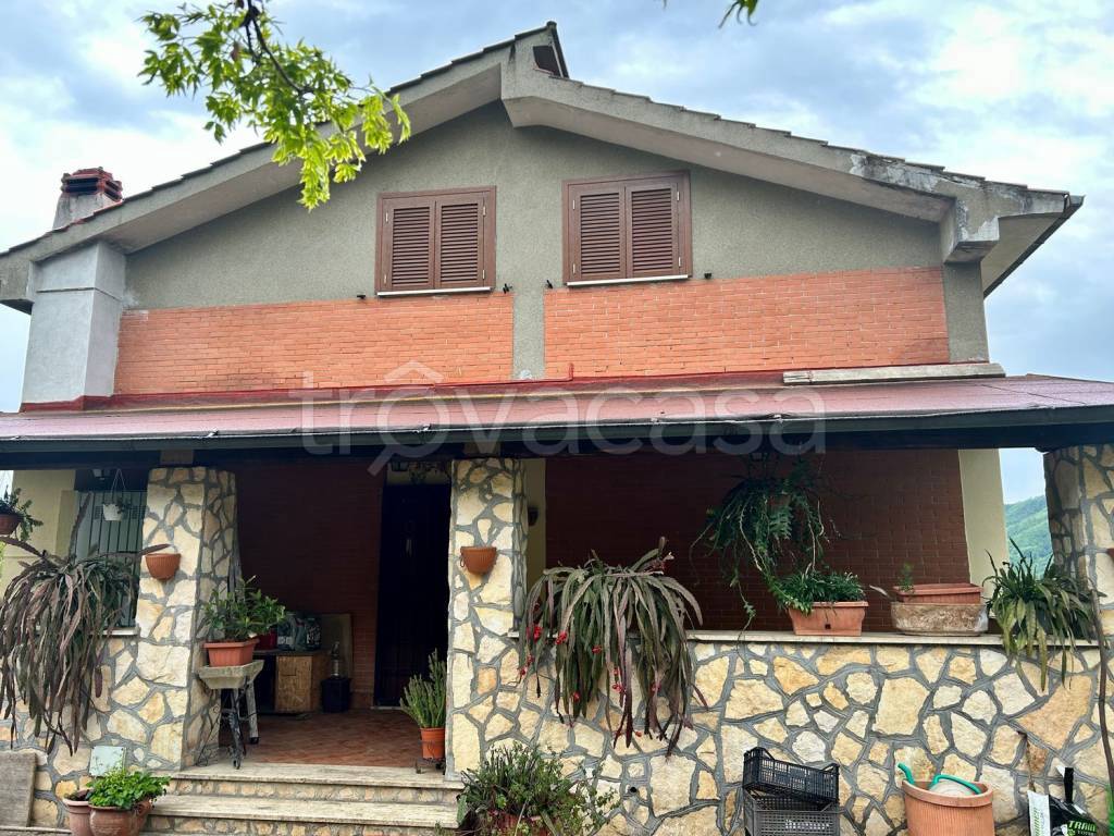 Villa in vendita a Gerano via Sant'Anna, 14