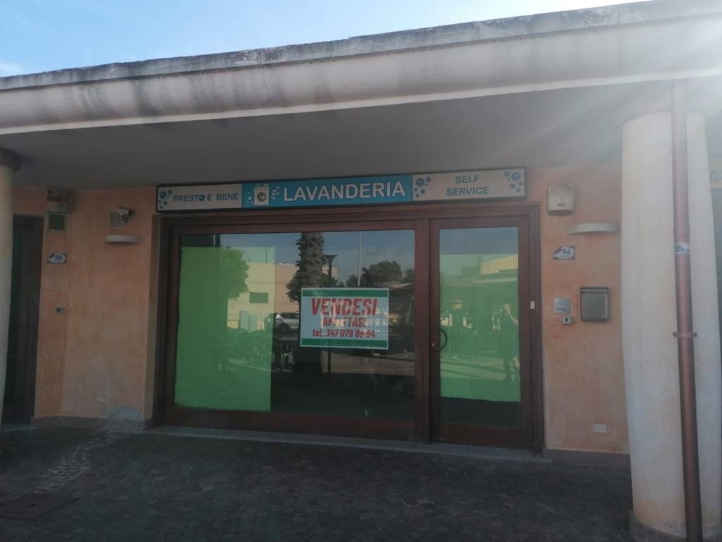 Lavanderia in in vendita da privato a Capoterra via Lampedusa, 54